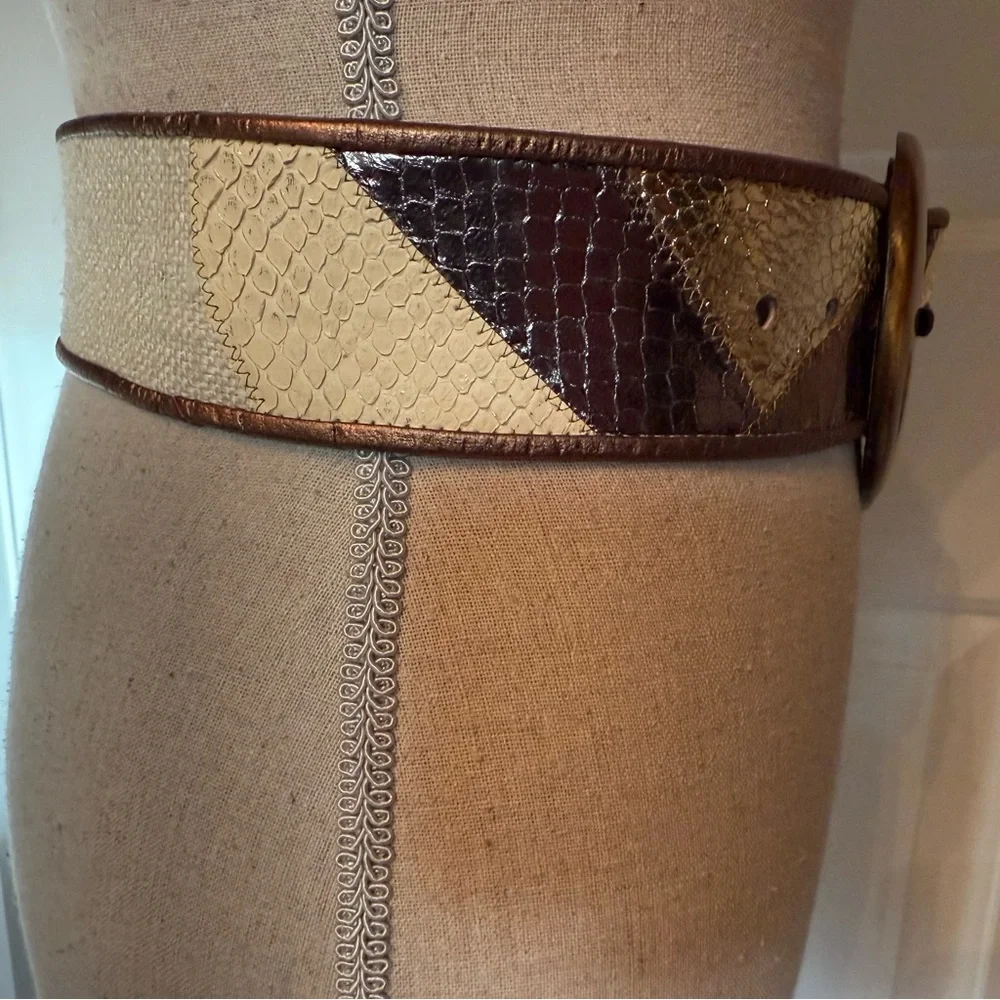DUSTY BAKER BELT WIDE CREAM FABRIC SNAKESKIN METALLIC BRONZE GOLD SIZE M